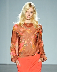 модные блузы 2012 Matthew Williamson модные блузы 2012 Matthew Williamson